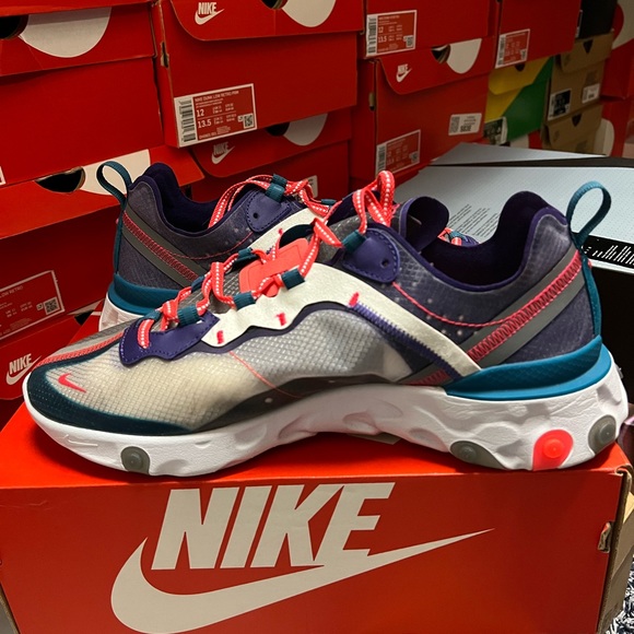 NIKE REACT ELEMENT 87 - Picture 2 of 8